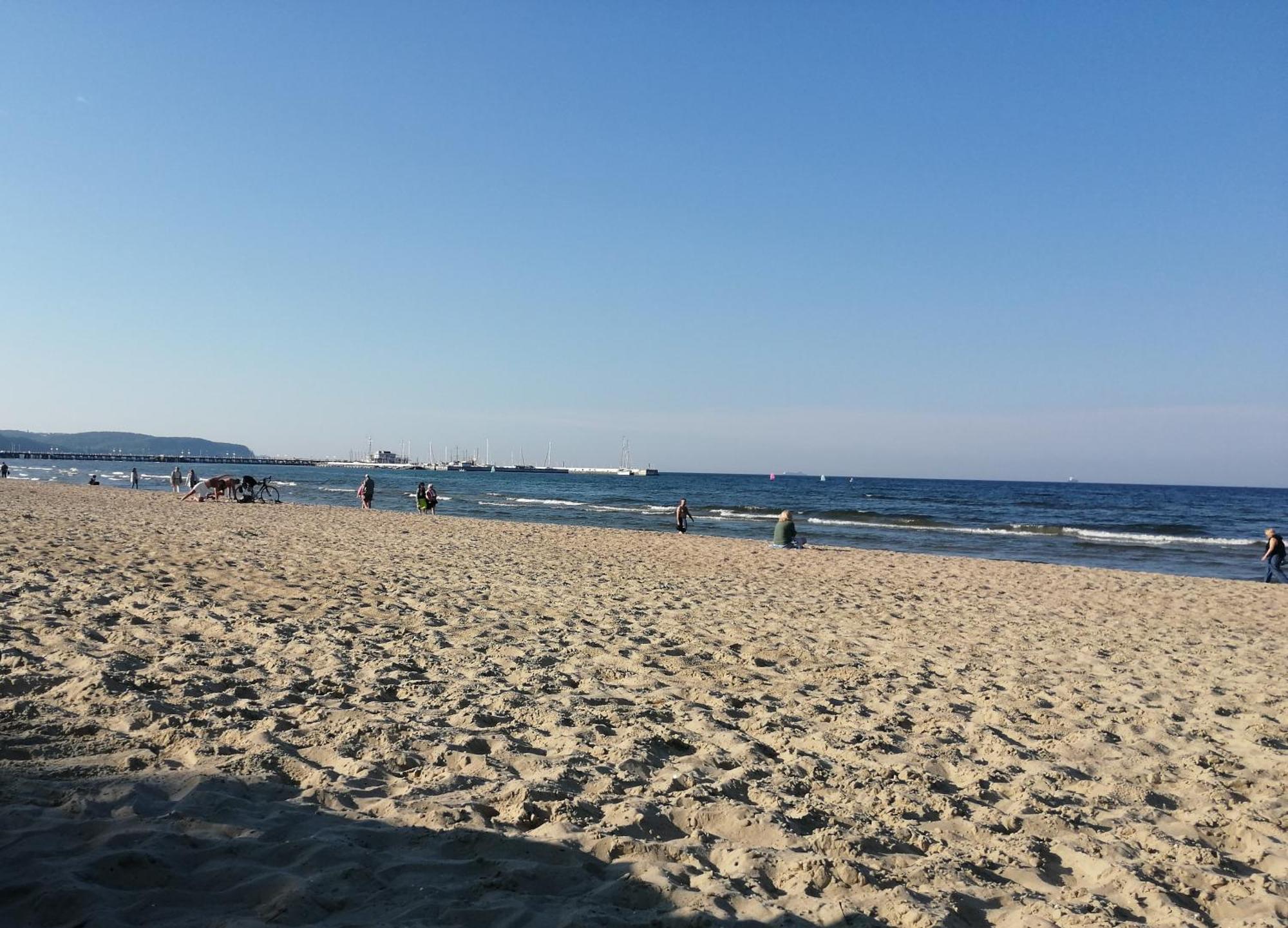 300m Od Pieknej Plazy 300m From A Beautiful * Sopot